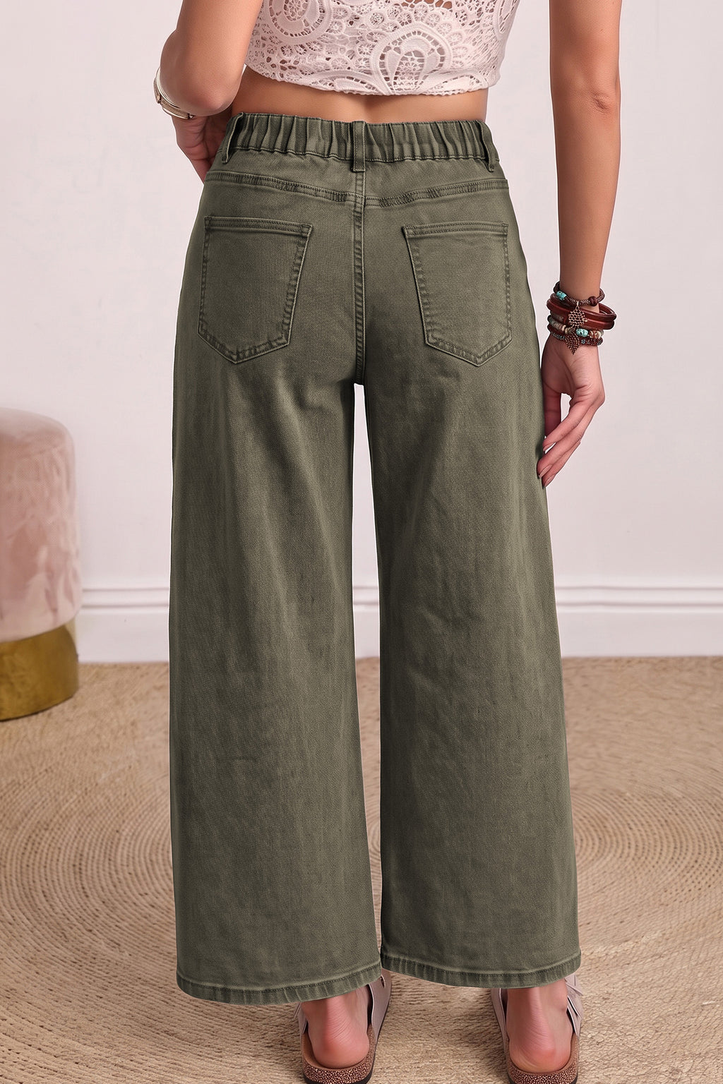 The Square Patch Pocket Barrel Jean
